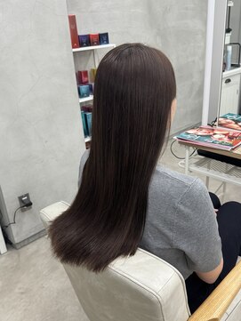 レヴィア(REVIA) 髪質改善トリートメント前髪カットレイヤーカット