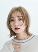 顔まわりレイヤーボブ