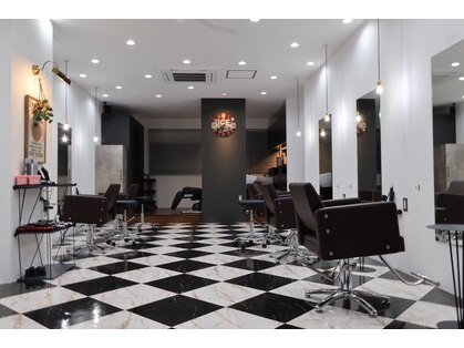 コードライン 東静岡駅前店(CODE.LINE)の写真