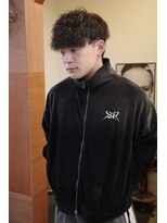 エディ(Edy) メンズマッシュ波巻きスパイラルパーマツイスパ眉毛カット岡山