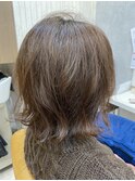 似合わせカットくびれミディアム♪赤みを抑えるベージュカラー