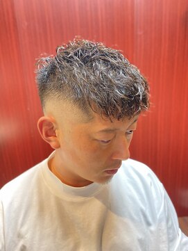 ヒロギンザ 新橋日比谷口店(HIRO GINZA) スペインパーマ×フェード　新橋　理容室　床屋　ヒロ銀座