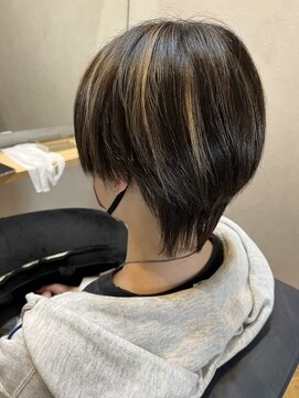 ネウィ 大分中央町店(newi) 【MIKOTO】@mikoto_newi 中性的♪マッシュウルフ☆