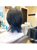 ウルフカットとインナーカラー