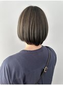 ショートボブ×アッシュグレージュ