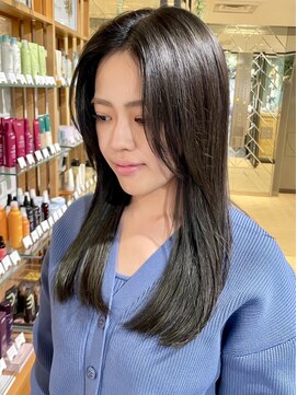 トリコ ショップアンドヘアサロン(tricot shop hair salon) 透明感◎オリーブブラウン グレージュ センター前髪 つや髪