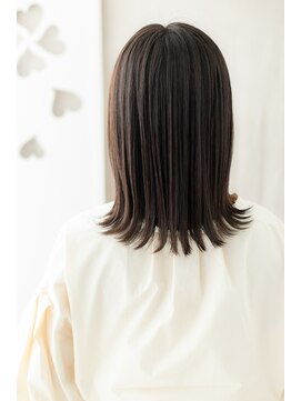 カバーヘア ブリス 戸田公園西口店(COVER HAIR bliss) ショコラアッシュ外ハネくびれヘアネオウルフZ戸田公園30代40代