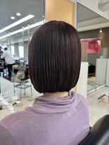 シャンプーボーイエイムス(SHAMPOO BOY aims) ぱっつんボブ