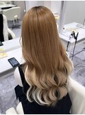 エクステでつくるふわふわロング