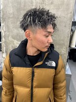 メンズサロン キング 梅田店(Men’s salon K!ng)&nbsp;波巻きツイストスパイラルパーマ/フェザーパーマ/眉毛