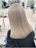 透明感顔周りレイヤーミルクティーベージュグレージュ暗めカラー