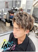 メンズハイライトスパイラルテクスチャーカット