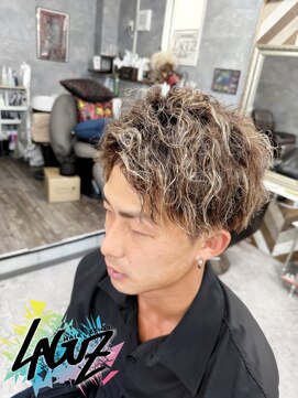 ラグズ 茅ヶ崎(LAGUZ) メンズハイライトスパイラルテクスチャーカット