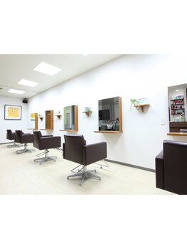 学生限定メニューあり◎学生の方はいつでもお得な価格で、周りと差がつくお洒落なヘアに♪