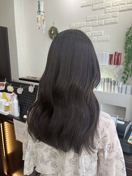 ヘアメイクヒール 艶×透明感グレージュカラー