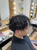 コワファースト させぼ五番街店(COIFF1RST) 波巻きパーマ×センターパート☆