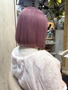 サンク 原宿 表参道(cinq) ミルクティーピンクアッシュカラータッセルボブ前下がりボブ韓国