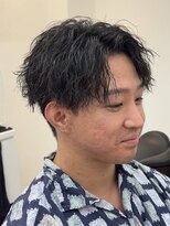 エス 新宿(es.)&nbsp;センターパート/ツイストスパイラルパーマ［新宿/メンズ/men's］