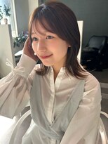 アム(amu) 外はねミディアム/2wayバング/レイヤー/透明感カラー