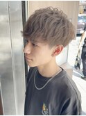 【マッシュ】×【ミルクティーカラー】×【ツイストスパイラル】