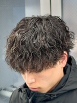 オーバル ジングウマエ(OVARL jingumae) 縦落ちパーマツイストスパイラルシャドウパーマ