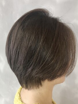 リュッカ(Lyuck) 誰でも決まるショートボブ