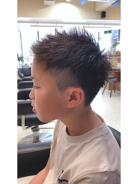 アウラニヘアーリゾート(AULANI Hair Resort) スッキリ♪簡単スタイリングツーブロック[日野/日野駅/豊田]