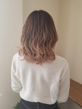 スマイル(Smile) バレイヤージュカラー