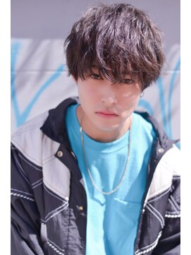 エイチ(H eitf) 原宿H[eitf]エイチ ソフトツーブロック＊フェザーマッシュ