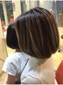 ハイライトましましボブヘアー