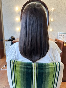 エルサフィロ キタハマ(el zafiro kitahama) 20×30×40代×ナチュラル×髪質改善×ロング×艶感×つや髪