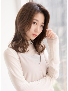 トッカ 茨木(tocca) エギョモリ&くびれ巻き 韓国風ヘア