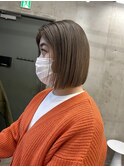 グレージュ　ボブ