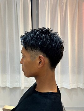 ヴィ 大宮(Vii) ダークアッシュ/カルマパーマ/アッシュブラック[メンズ/大宮]