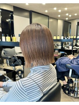 ハルキ ミナト ジャパン オオサカ(HARUKI MINATO japan OSAKA) 外ハネボブ 20代30代40代ヘア 小顔 大阪ボブ 梅田