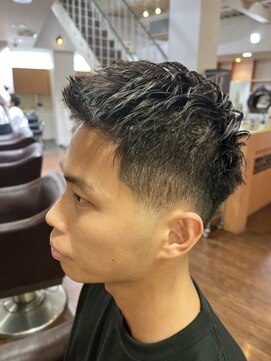 スリーク 吹田店(Sleek) ローフェード