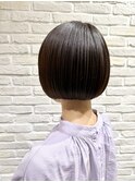 クラシカルで上品なミニボブヘア