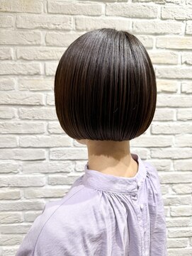 アンティ ブランシェ(an-t BRANCHE) クラシカルで上品なミニボブヘア