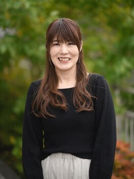 美しい髪を維持するには美しい頭皮から☆日々のスタイリング剤の汚れを取り除き、健康な頭皮へ導きます♪