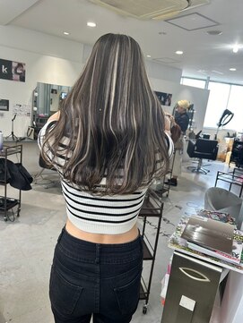 キング 枚方店(K!ng) 縮毛矯正髪質改善ハイライトレイヤーカット枚方美容室エクステ