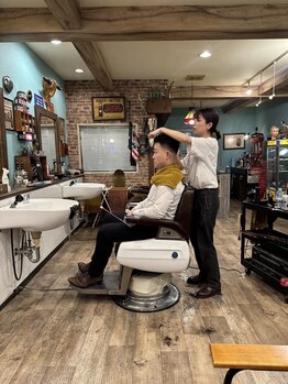 ラ メール バルビエ(LA MER BARBIER)の写真/カウンセリングからお仕上げまでの全行程を一人のスタイリストが対応◎心からくつろげるプライベート空間。