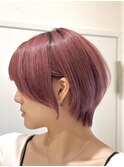くびれ丸みショート