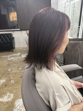 ユーアールキャッスル(UR CASTLE) ハイライトインナーカラー白髪ぼかしダブルカラーカラーカット