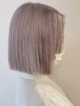 ブロック ジャポン(bloc japon) ヘーゼルグレージュ ストレートボブ ステップカット/久保田