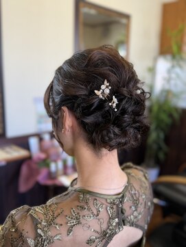 結婚式お呼ばれヘアーセット