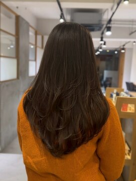 アカラ(acala) レイヤーワンカールロング【20代30代40代/縮毛矯正/髪質改善】