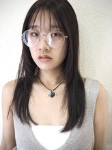 イチエ(icie)&nbsp;ナチュラルなセミロングレイヤースタイル