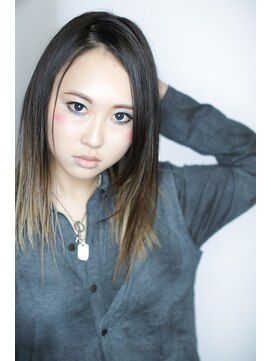 オーバーキャプテンネイキッド(OVER CAPTAIN NAKED) ★バングレスストレートセミディ×インナーカラーアッシュ★