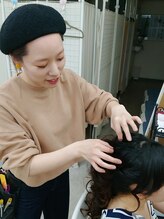 ヘアーメイク ティアラ(Hair make Tiara) Yukari 