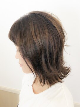 ヘアークリアー 春日部 大人カジュアルな外はねレイヤースタイル/30代40代50代
